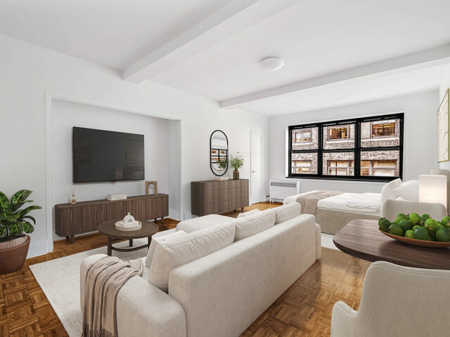 Studio at The Beaux Arts: 307 East 44th