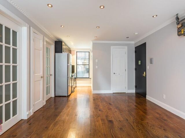 5-Bedroom at 147 Avenue A