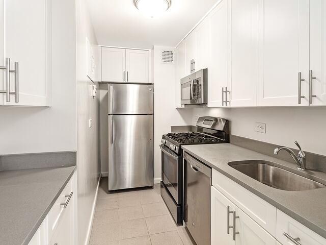 1-Bedroom at Gateway: 375 South End