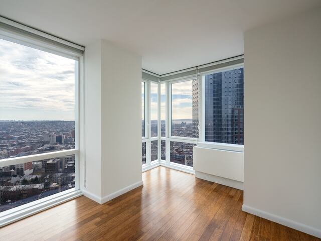 1-Bedroom at 66 Rockwell Place