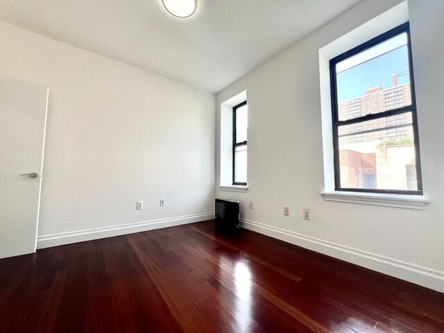 2-Bedroom at The Westbourne : 609 West 137th