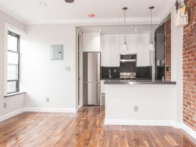1-Bedroom at 2100 Second Avenue