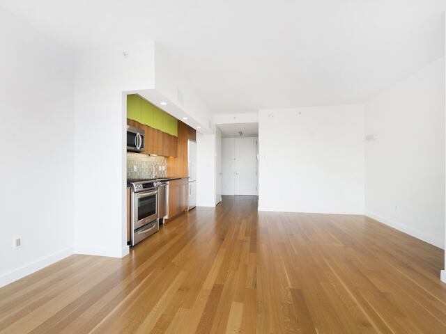 Studio at 101 Bedford Avenue