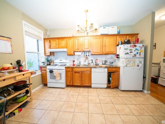 3-Bedroom at 19-19 21 Road
