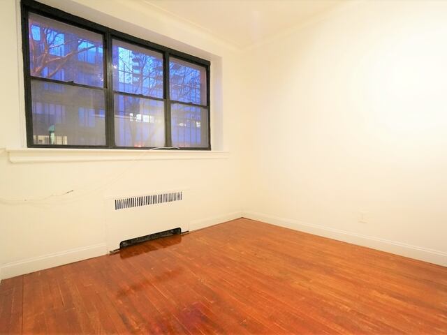 1-Bedroom at 156 East 85th Street