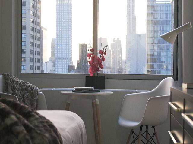 1-Bedroom at Paramount Tower
