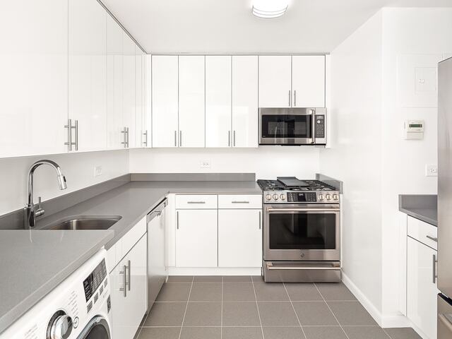 3-Bedroom at Gateway: 375 South End