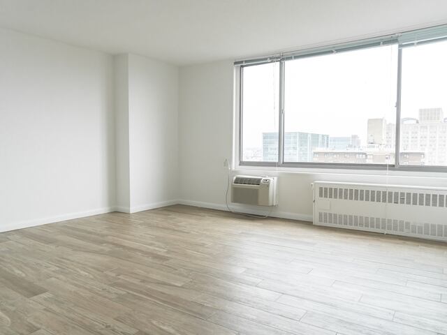2-Bedroom at Kips Bay Court : 510 Second Ave