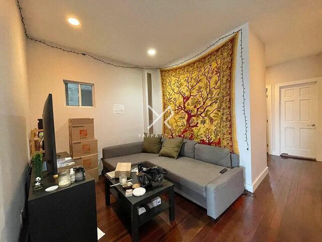 3-Bedroom at 1207 Myrtle Avenue