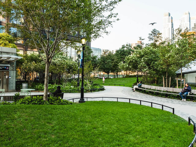 A 5 minute walk to Bella Abzug Park.