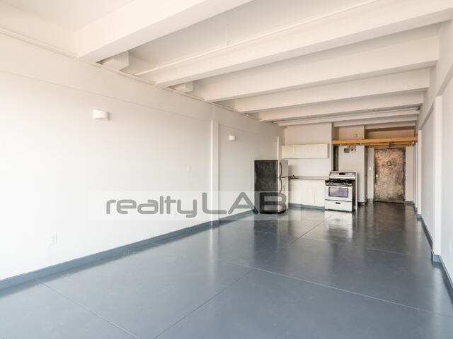 Studio at 1236 Atlantic Avenue