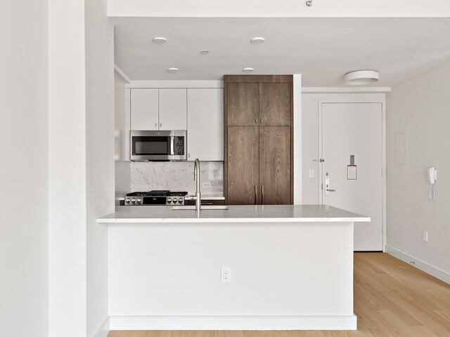 Studio at Chelsea Landmark