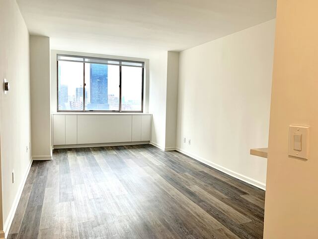 1-Bedroom at The Helux
