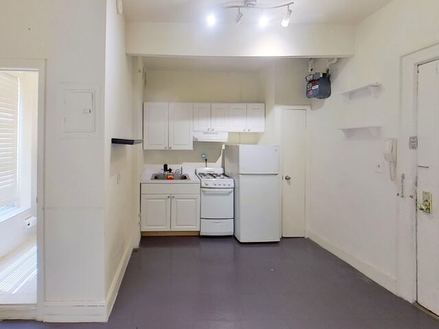 Studio at 174-176 Spring Street
