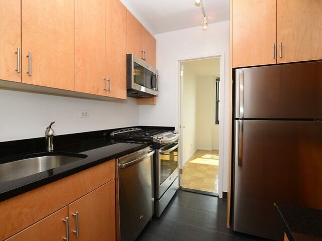 1-Bedroom at Wellesley