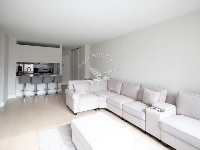 2-Bedroom at Normandie Court: 225 East 95th