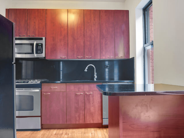 2-Bedroom at 121 Madison Avenue