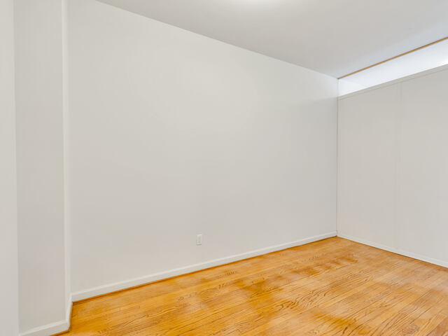 2-Bedroom at 121 Madison Avenue