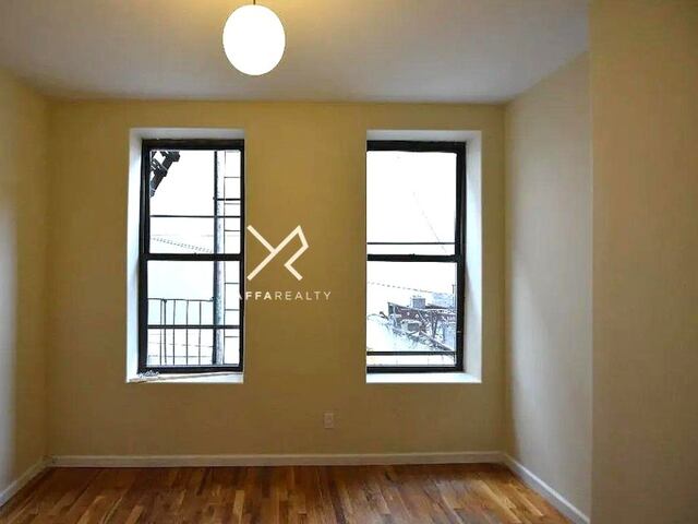 2-Bedroom at 181 Graham Avenue