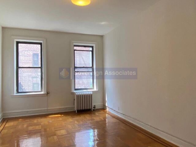 2-Bedroom at 615 Fort Washington Avenue