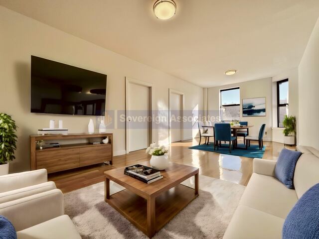 4-Bedroom at The Westbourne : 611 West 137th