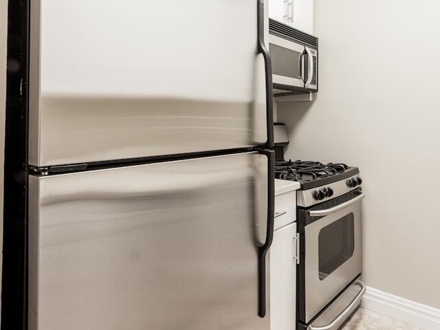 1-Bedroom at 30 Lincoln Plaza