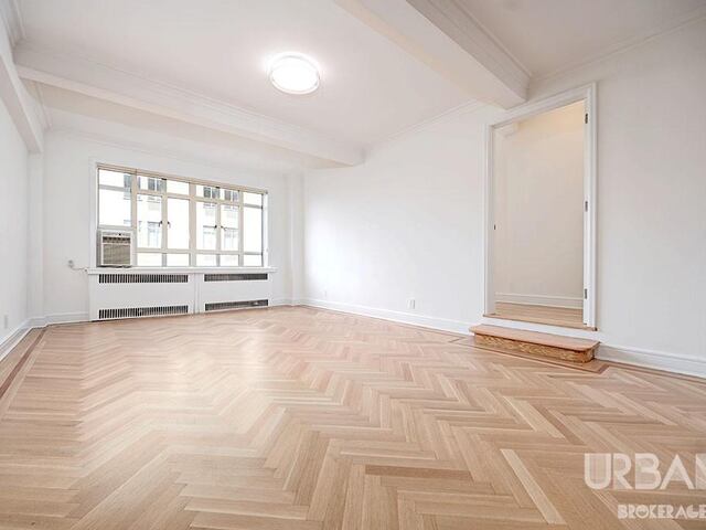 3-Bedroom at 10 West 74th Street