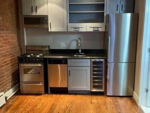 3-Bedroom at 424 East 9th Street