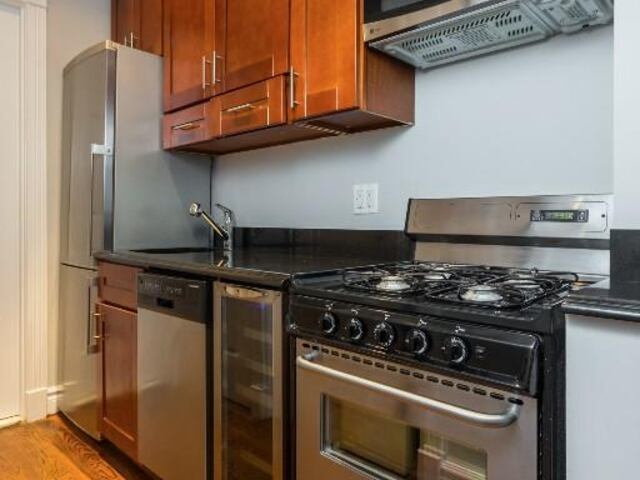 1-Bedroom at 493 Second Avenue
