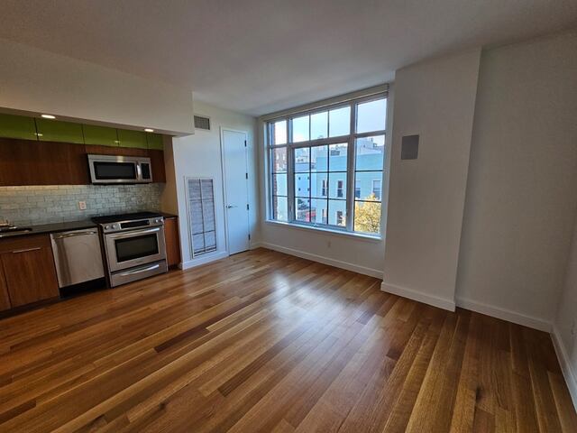 Studio at 101 Bedford Avenue