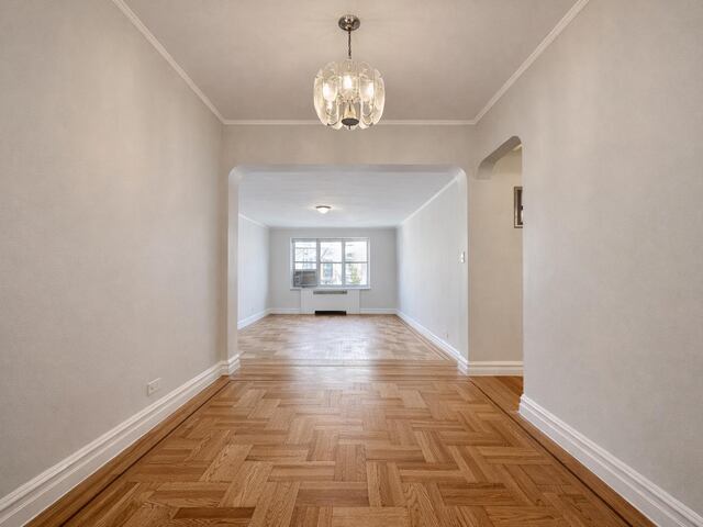 2-Bedroom at 100 Bennett Avenue