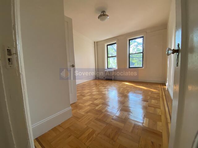 2-Bedroom at 660 Fort Washington Avenue