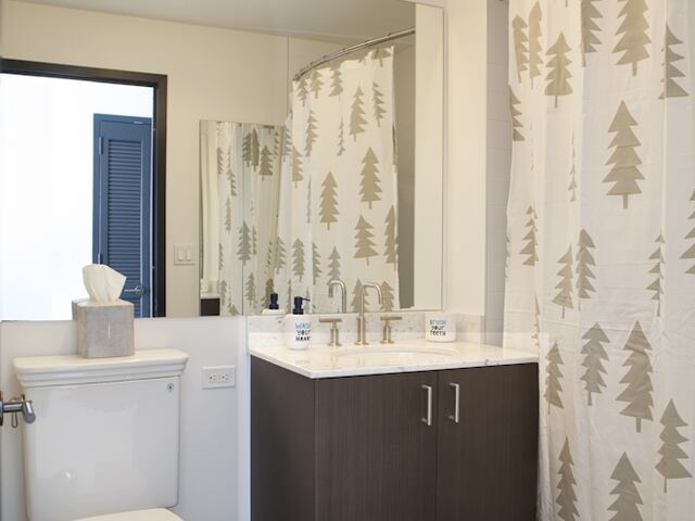 Studio at 21 West End Avenue