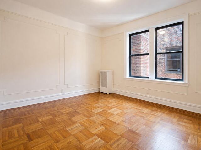 1-Bedroom at 15 Magaw Place