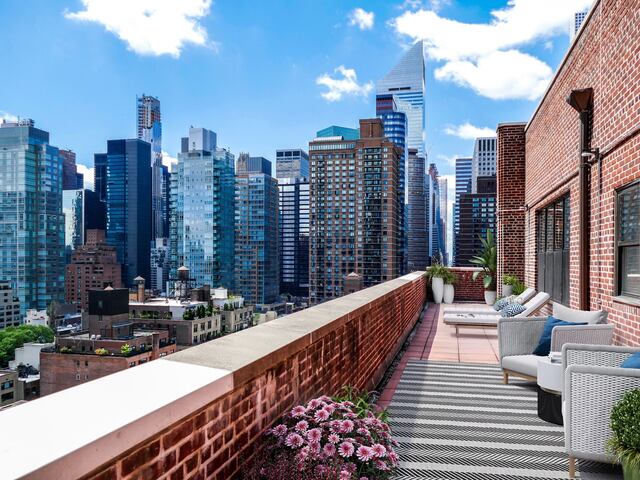 2-Bedroom at 405 East 54th Street