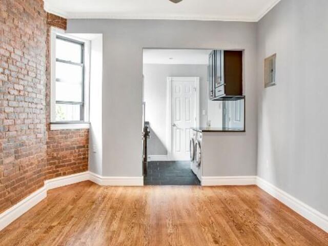 1-Bedroom at 722 Tenth Avenue