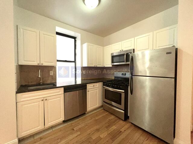 4-Bedroom at 255 Fort Washington Avenue