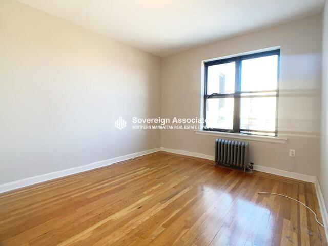 4-Bedroom at 590 Fort Washington Avenue
