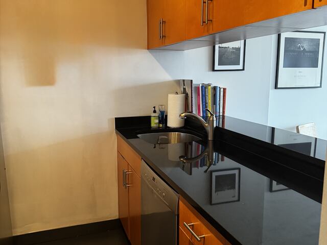 1-Bedroom at Wellesley