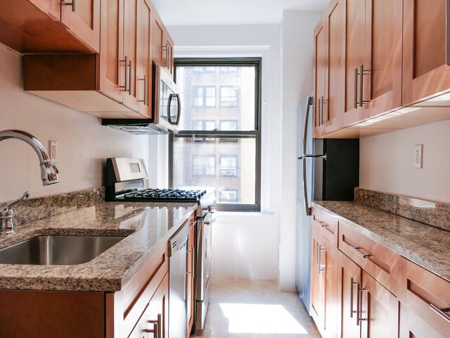 1-Bedroom at 404 East 55th Street