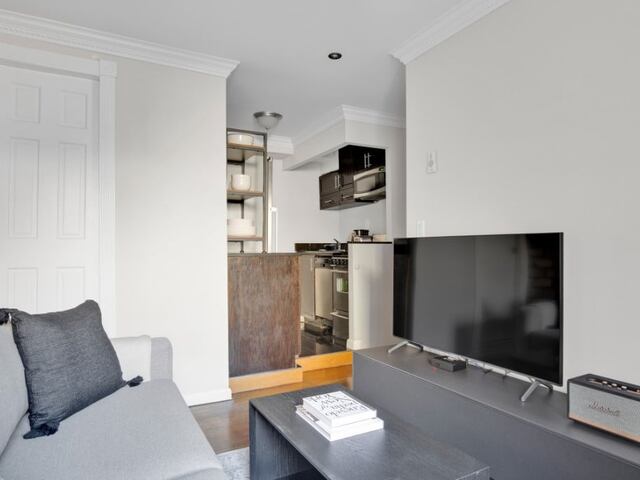 1-Bedroom at 229 First Avenue