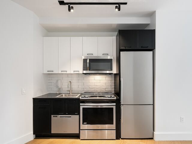 Studio at 67 Wall Street