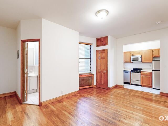 2-Bedroom at 312 West 48th Street