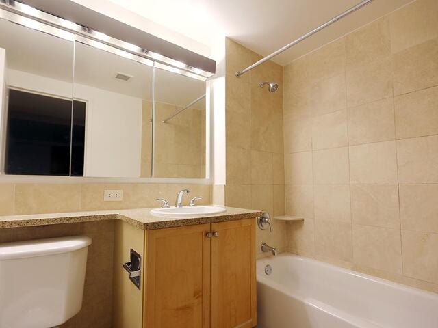 1-Bedroom at Hampton Court