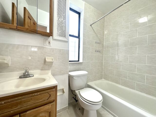 1-Bedroom at 112 Haven Avenue