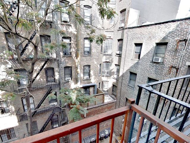 1-Bedroom at 493 Second Avenue