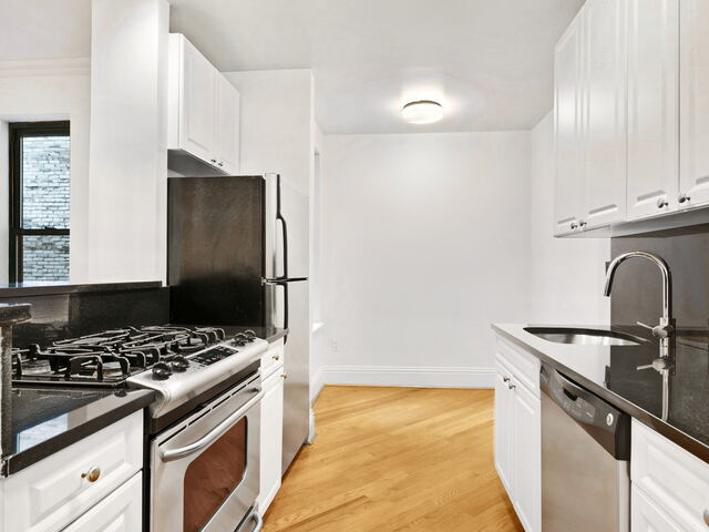 1-Bedroom at 226 East 70th Street