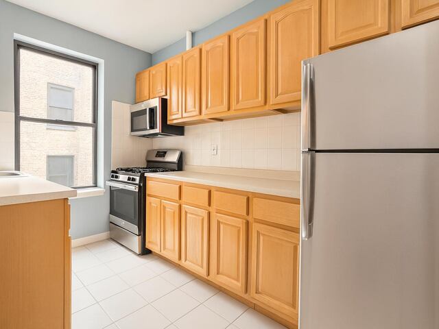 3-Bedroom at 536 Fort Washington Avenue