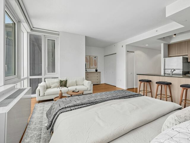 Studio at 66 Rockwell Place