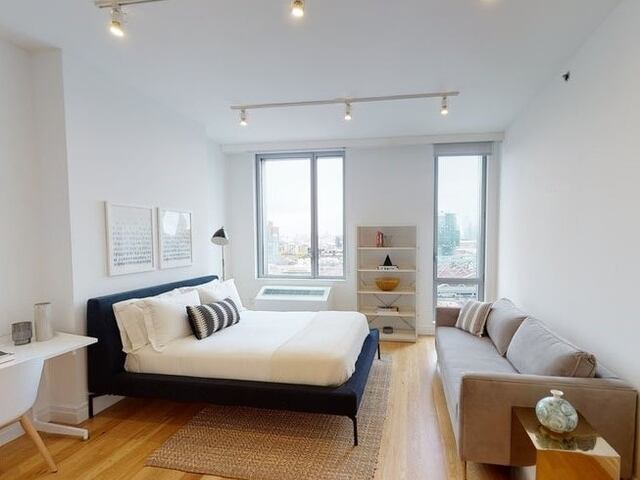 Studio at 325 Kent Avenue